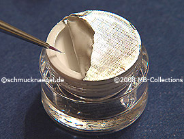 Pincel fino para nail art y el gel de color blanco