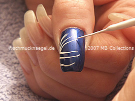 Nail art liner de color blanco