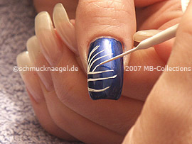 Nail art liner de color blanco