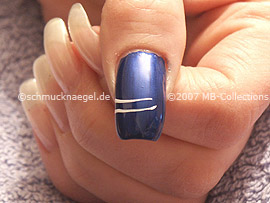 Nail art liner de color blanco