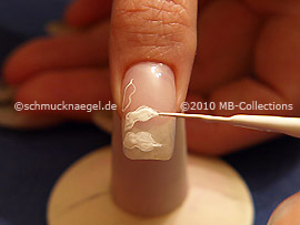 Nail art liner de color blanco