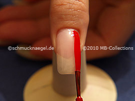 Esmalte en rojo