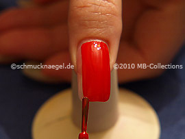 Esmalte en rojo