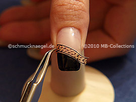 Pegatina con diseño de tigre y pinzeta