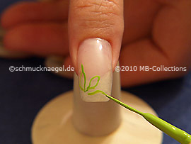 Nail art liner en verde claro