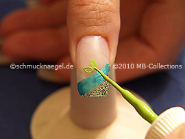 Nail art liner de color verde claro