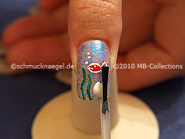 Al fin utilice el esmalte transparente