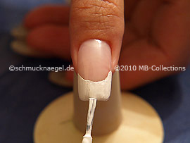 Esmalte de color blanco
