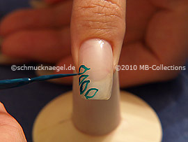 Nail art liner de color verde oscuro