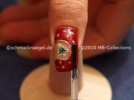 Al fin utilice el esmalte transparente