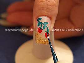 Nail art liner de color verde oscuro