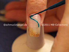 Nail art liner de color verde oscuro