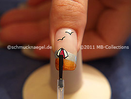 El esmalte transparente protege el motivo