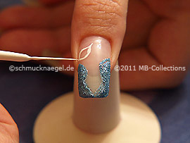 Nail art liner de color blanco