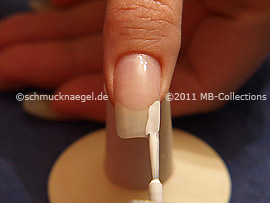 Esmalte de color blanco