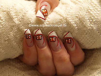 Galleta de Navidad con esmalte y nail art liner