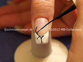 Nail art liner de color negro
