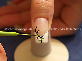 Nail art liner de color verde claro