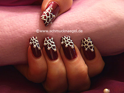Perlas medias y piedra strass para uñas - Diseños de uñas
