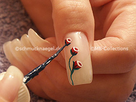 nail art liner de color verde oscuro