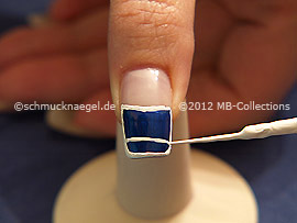 Nail art liner de color blanco