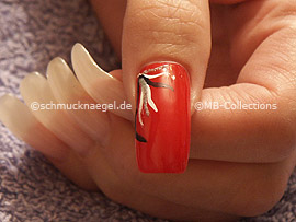 nail art liner de color negro y el nail art liner en plata-glitter