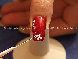 Nail art liner de color blanco