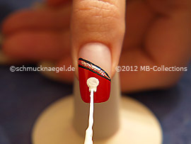 Nail art liner de color blanco