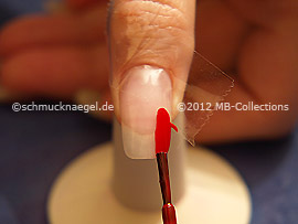 Esmalte en rojo