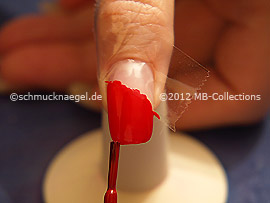 Esmalte en rojo