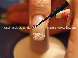 Nail art liner de color verde oscuro