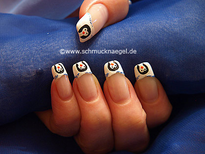 Pingüino motivo invierno para las uñas