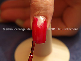 Esmalte en rojo