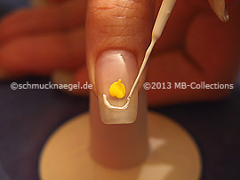 Nail art liner de color blanco