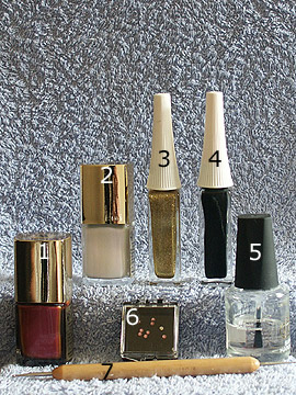 Productos para motivo uñas decoradas en bronce y náca - Esmalte, Piedras strass, Nail art liner, Spot-Swirl, Esmalte transparente