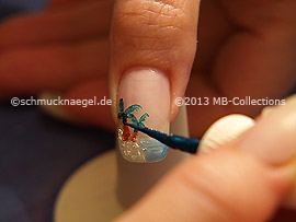 Nail art liner de color verde oscuro