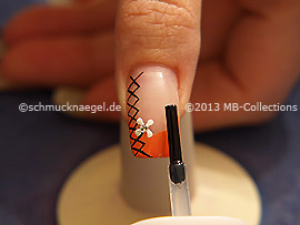Al fin utilice el esmalte transparente