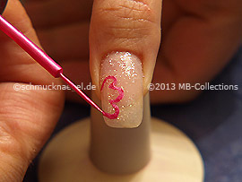 Esmalte de color fucsia