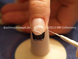 Nail art liner de color blanco