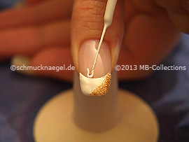 Nail art liner de color blanco y rojo