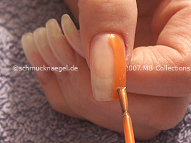 Esmalte de color naranja