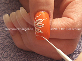 Nail art liner de color blanco