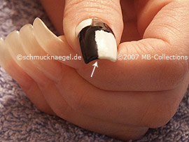 esmalte de color blanco