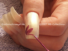 nail art liner de color fucsia-glitter