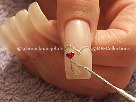 nail art liner de color blanco y plata-glitter