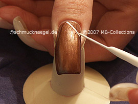 nail art liner de color blanco