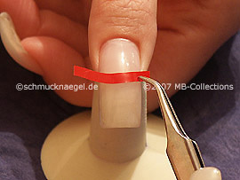 plantilla para manicura francesa y la pinzeta