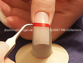 pinzeta y plantilla para manicura francesa