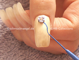 Nail art liner in the colours dark-blue, black and silver-glitter