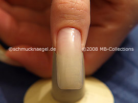 Tip: We recommend to begin with the thumb